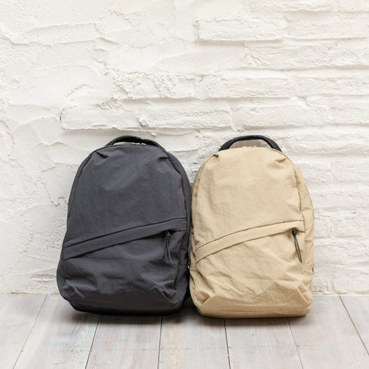 ライトナイロンリュックM|NIZYU KANO にじゅうかのう