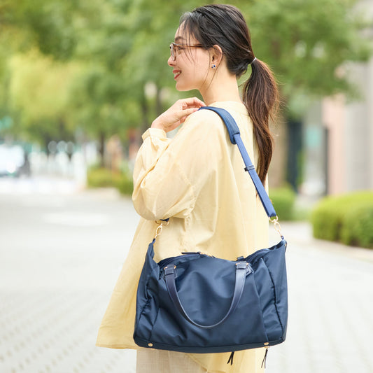 ことりっぷノート付き♪ 旅のプロのアイデアを詰め込んだ 軽量2-WAYバッグ【フェリシモ×ことりっぷ】