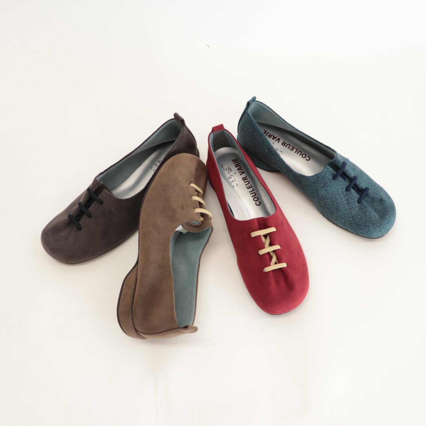 ことりっぷ×クロールバリエ レースアップスリッポン