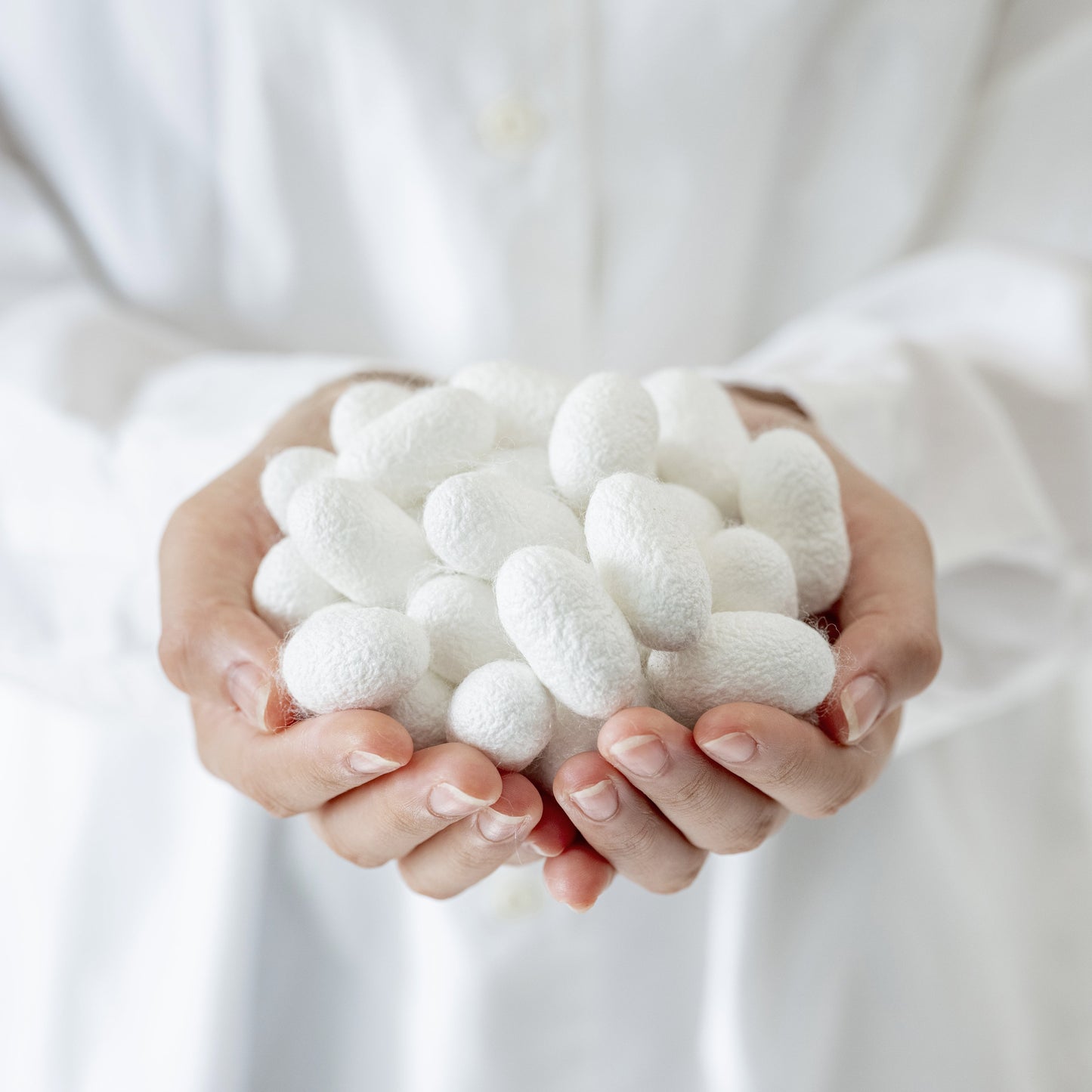 国産シルクのハンドクリーム【COKON LAB】