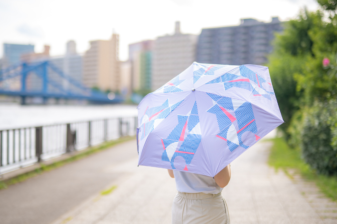 《新入荷》雨の日のお出かけが楽しくなる、おしゃれなレイングッズが続々登場