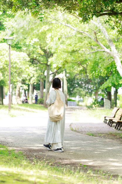 洗える革のビッグドロップトートバッグ｜Washable Big Drop Tote Bag【トウキョウレザーファクトリー】