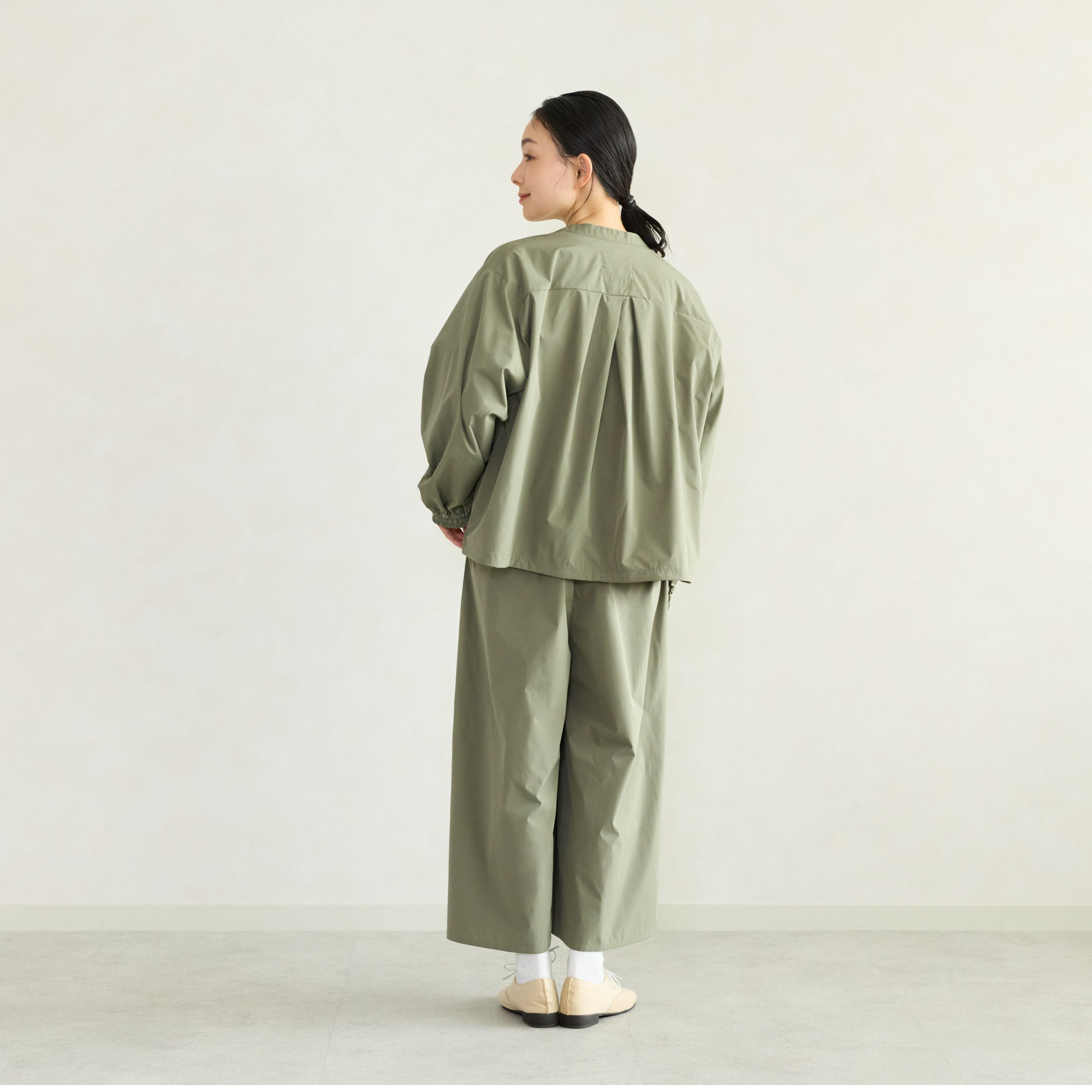 手持ちの服にも合わせやすい♪ UVカット＆撥水セットアップ