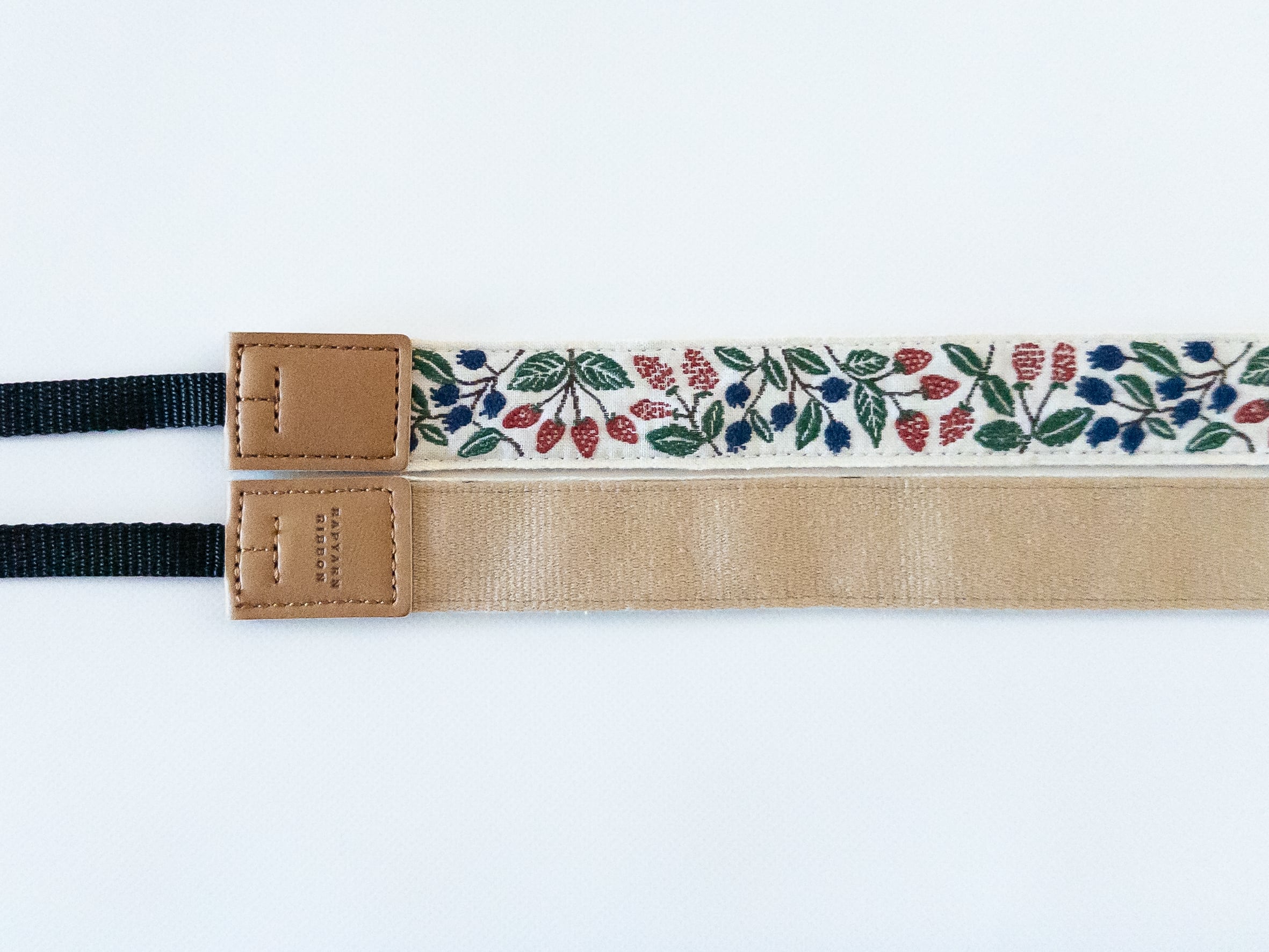 チロルリボンのカメラストラップ【レピヤンリボン】 – ことりっぷ