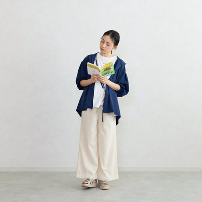 旅のアイデアを詰め込んだ撥水・ＵＶカットほのかわフーディーブルゾン【フェリシモ×ことりっぷ】