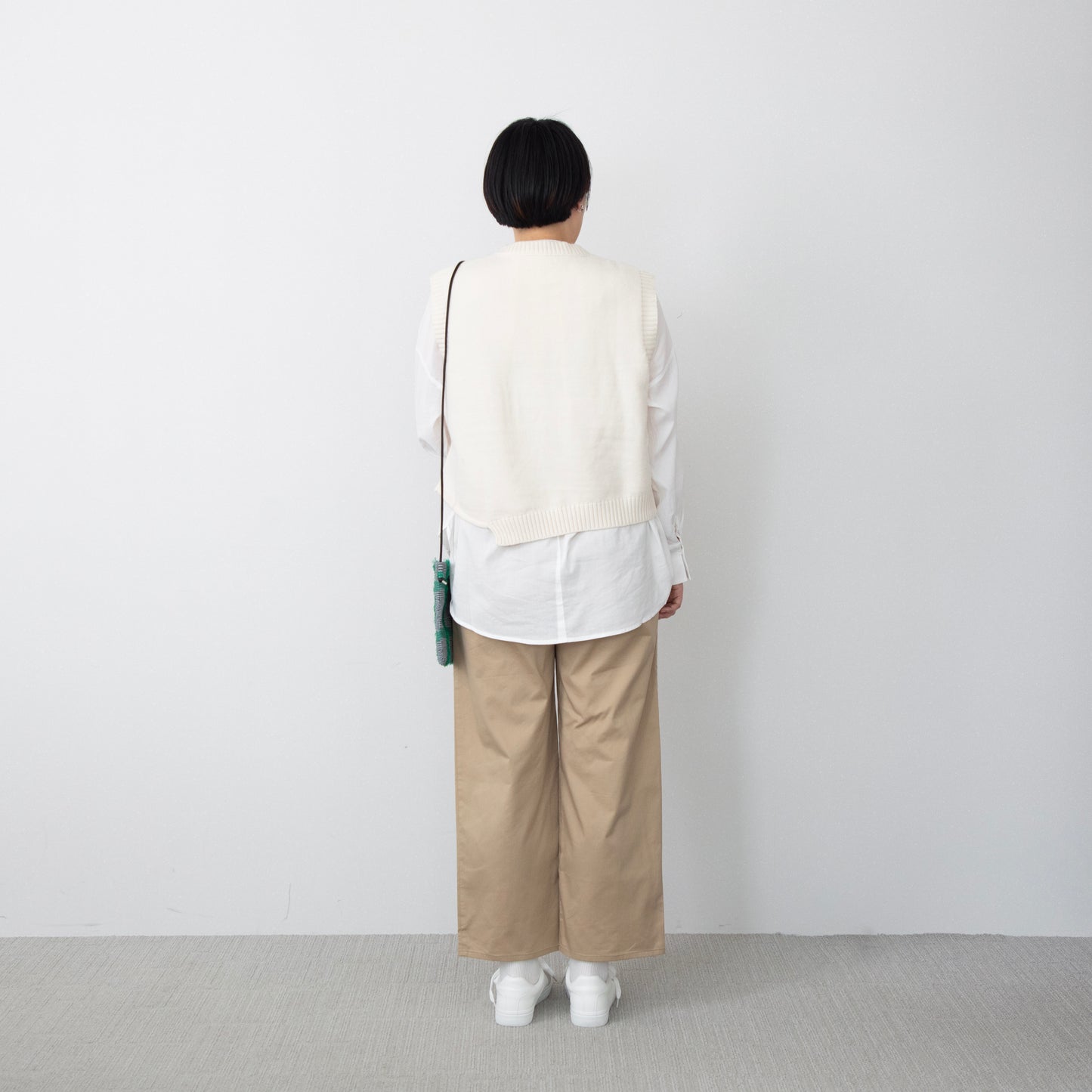 キレイNANOタックワイドチノパンツ