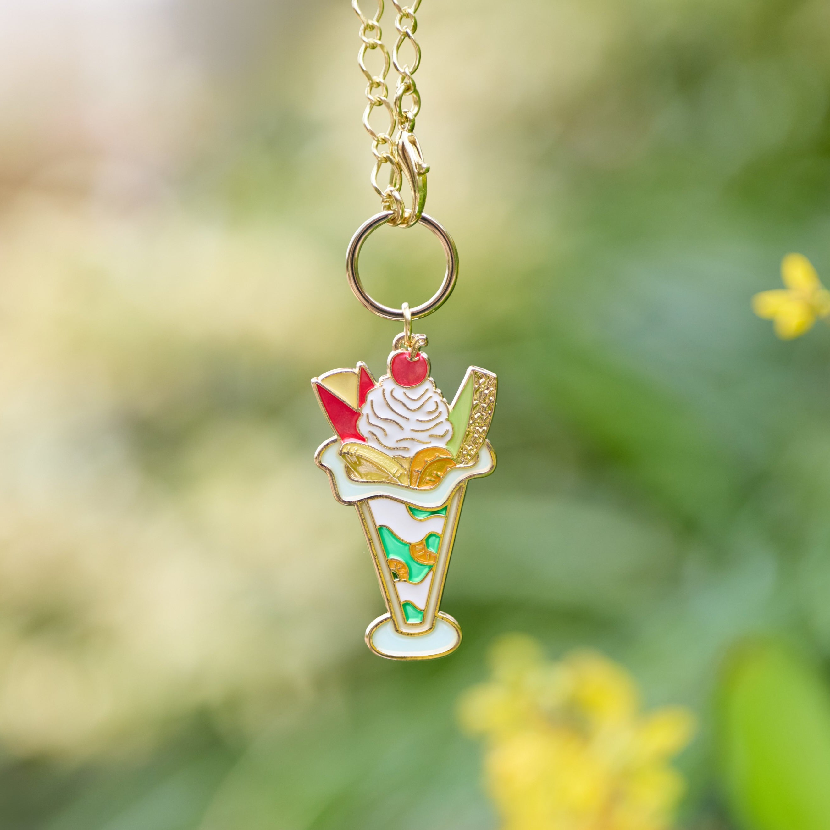 ある日、お姫様になってしまった件について コラボカフェ キーホルダー Amazon.co.jp: 韓国限定カフェ ある日、お姫様になってしまった件