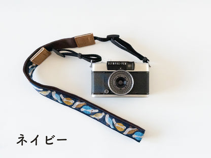 チロルリボンのカメラストラップ【レピヤンリボン】