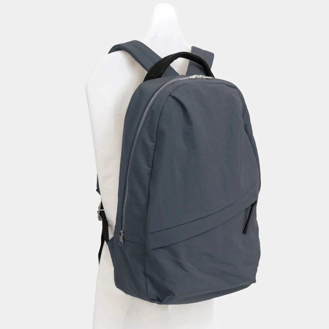 ライトナイロンリュックM|NIZYU KANO にじゅうかのう – ことりっぷ ライトナイロンリュックM|NIZYU KANO にじゅうかのう – ことりっぷ