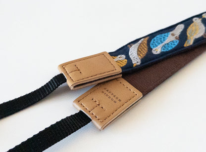 チロルリボンのカメラストラップ【レピヤンリボン】