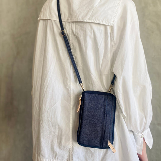 文庫判 読むしかできないブックショルダー [2way]